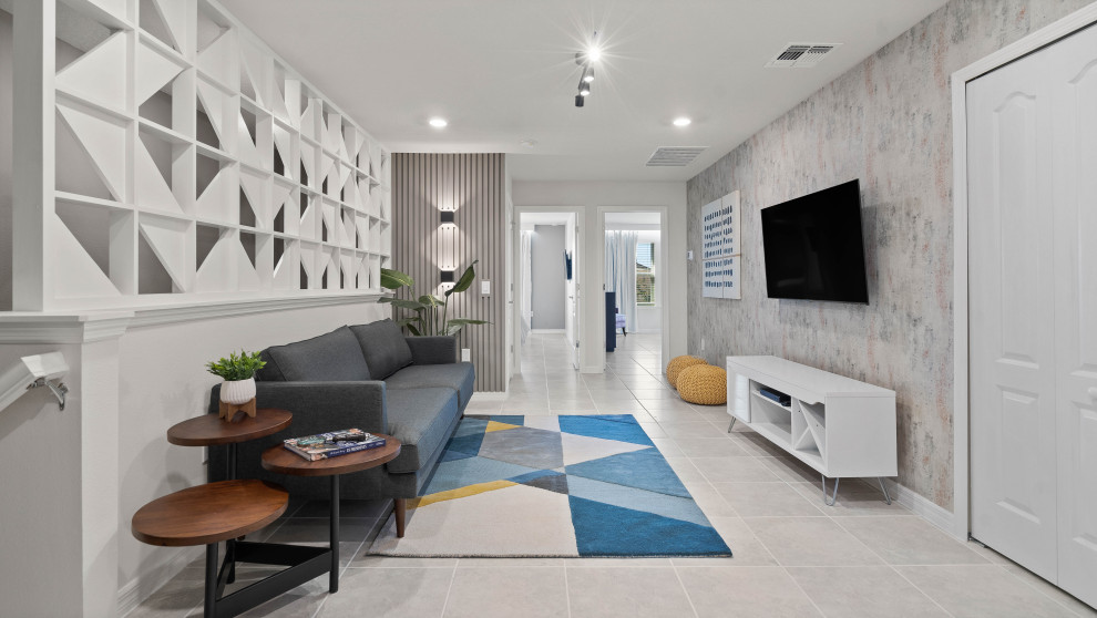 Minimalist home design photo in Orlando