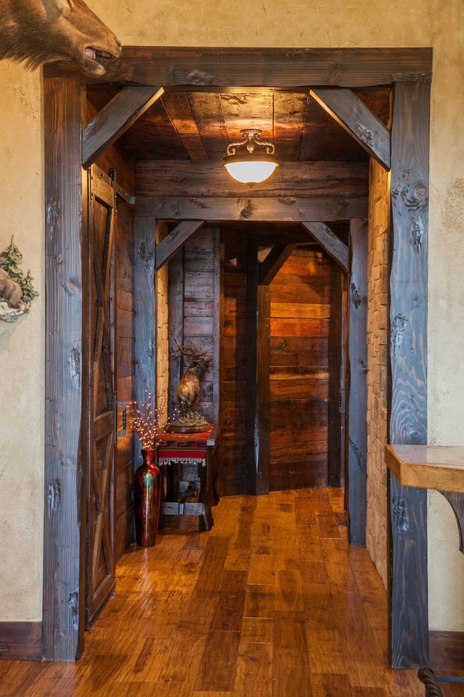 Hallway - rustic hallway idea