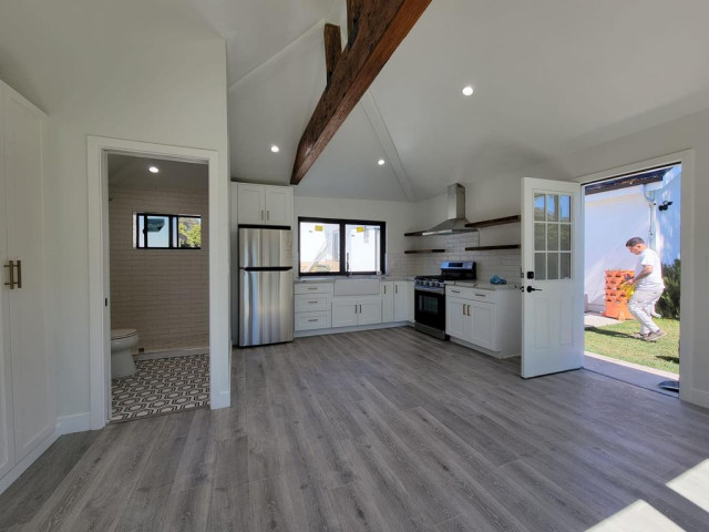 Modern ADU (Garage Conversion) - Modern - Garage - Los Angeles - by ...