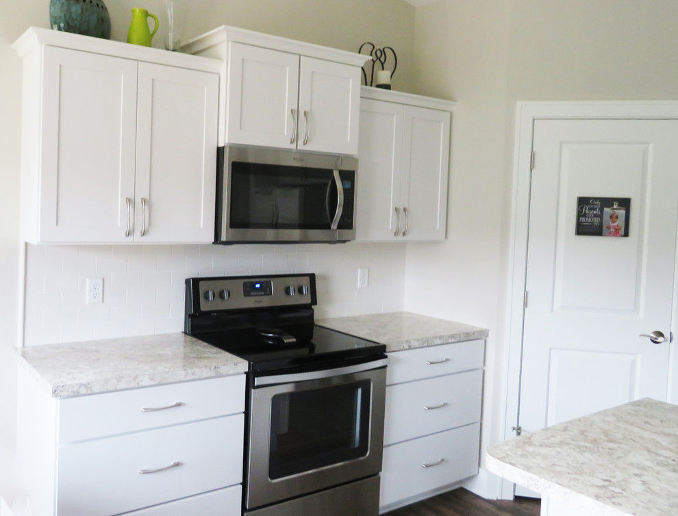 Transitional kitchen photo in Grand Rapids