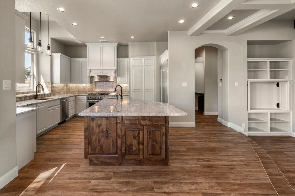 Example of a transitional home design design in Austin