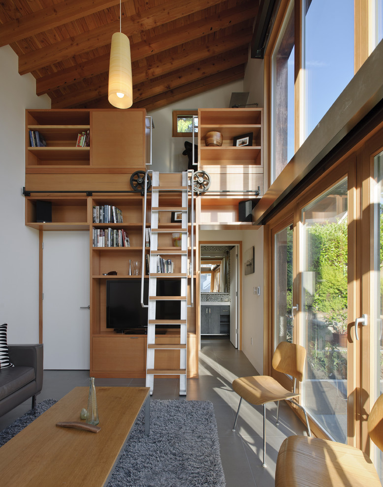 3 Tips to Building a Loft in Your Home