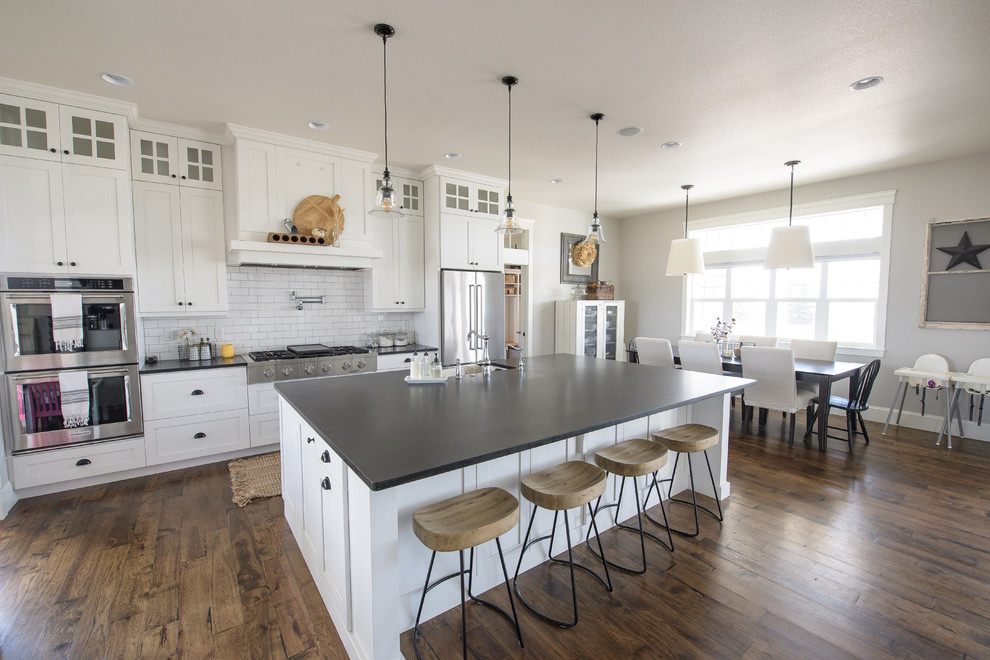 Transitional kitchen photo in Denver