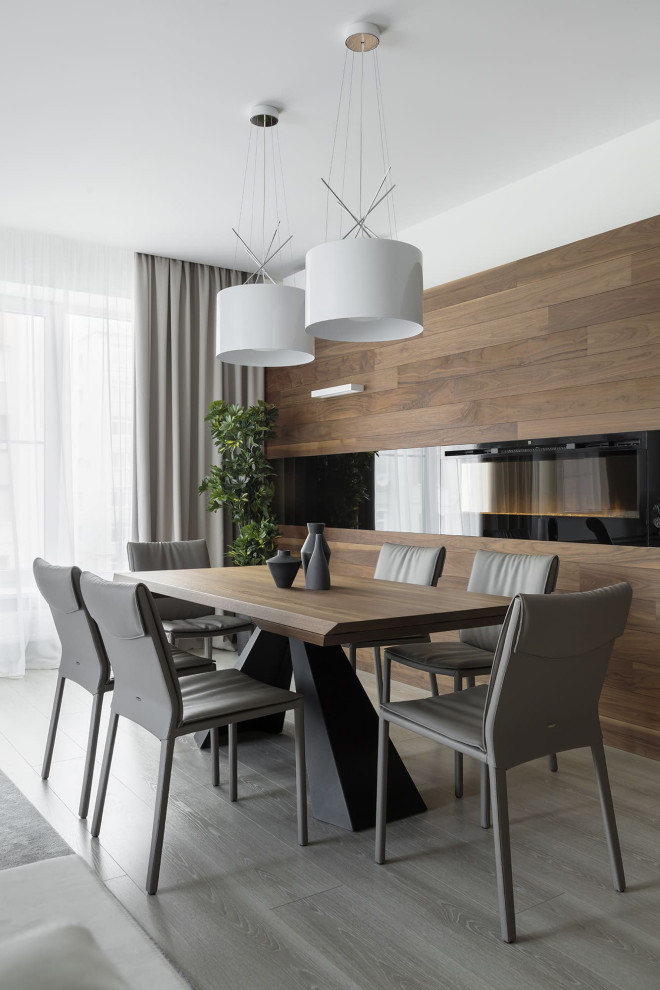 Обзор современной квартиры 170 квм. Полы без плинтуса. Двери в потолок.