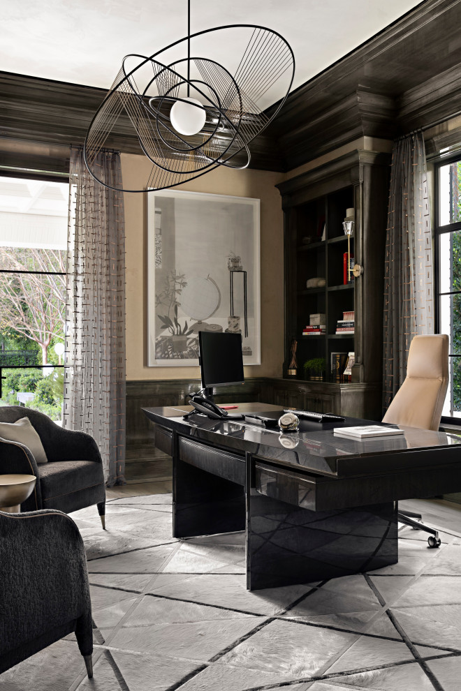 Inspiration for a transitional home office in Los Angeles.