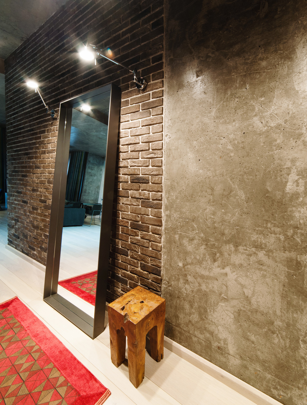 Стихия бетона. Интерьер квартиры в стиле LOFT.