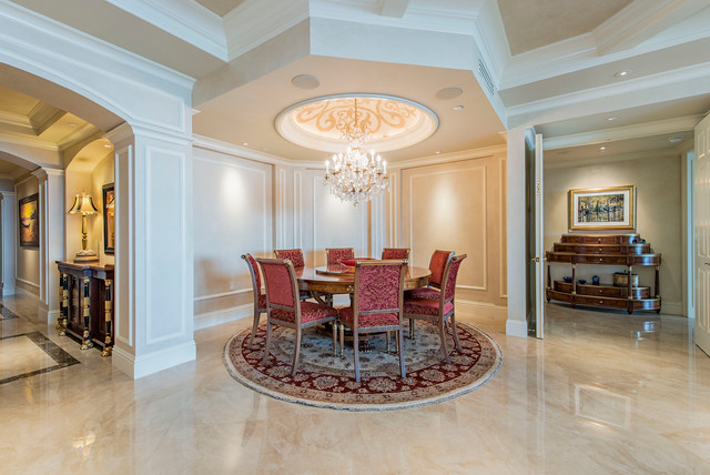 Traditional Dining Room american-traditional-dining-room