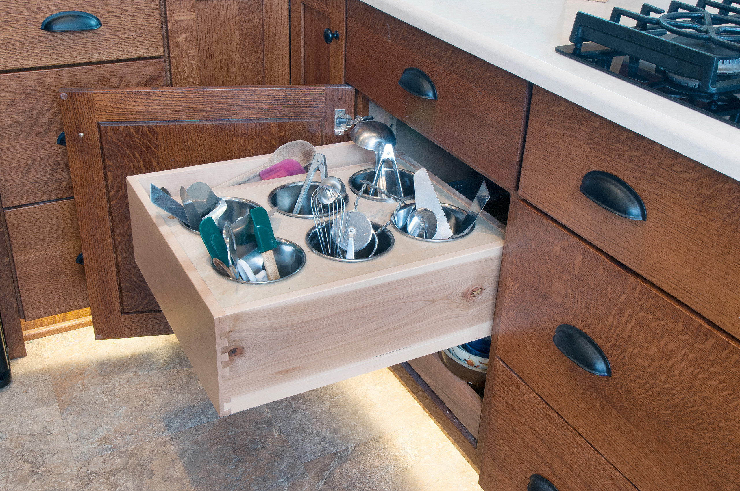 Pullout Cooking Utensil Drawer