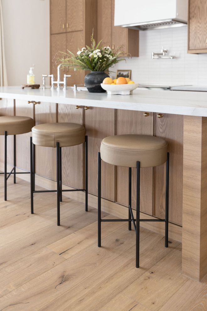 Inspiration for a transitional kitchen remodel in Phoenix