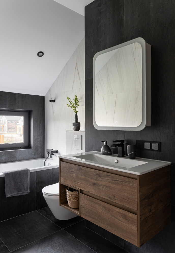 Дом в Подмосковье 137 м2 с темными стенами