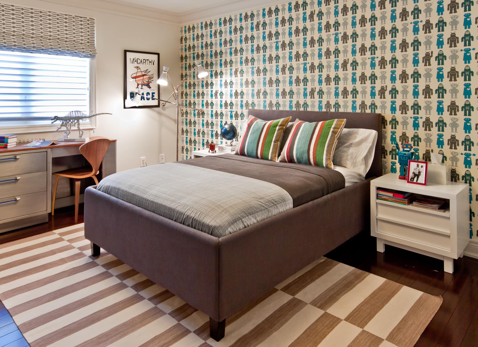 The Family Home: Wallpaper Kick-Starts Kids' Rooms