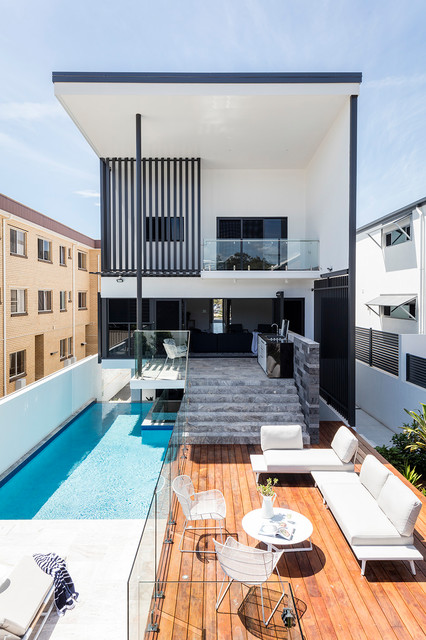Manly contemporary-garden