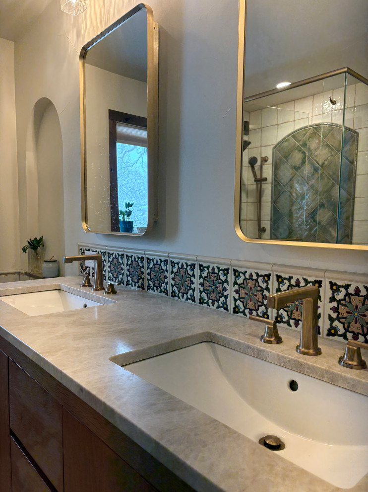 Bathroom - bathroom idea in Denver