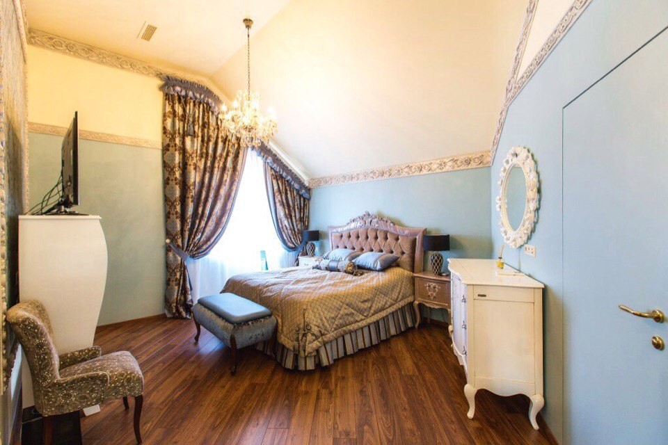 Классика в лиловых тонах