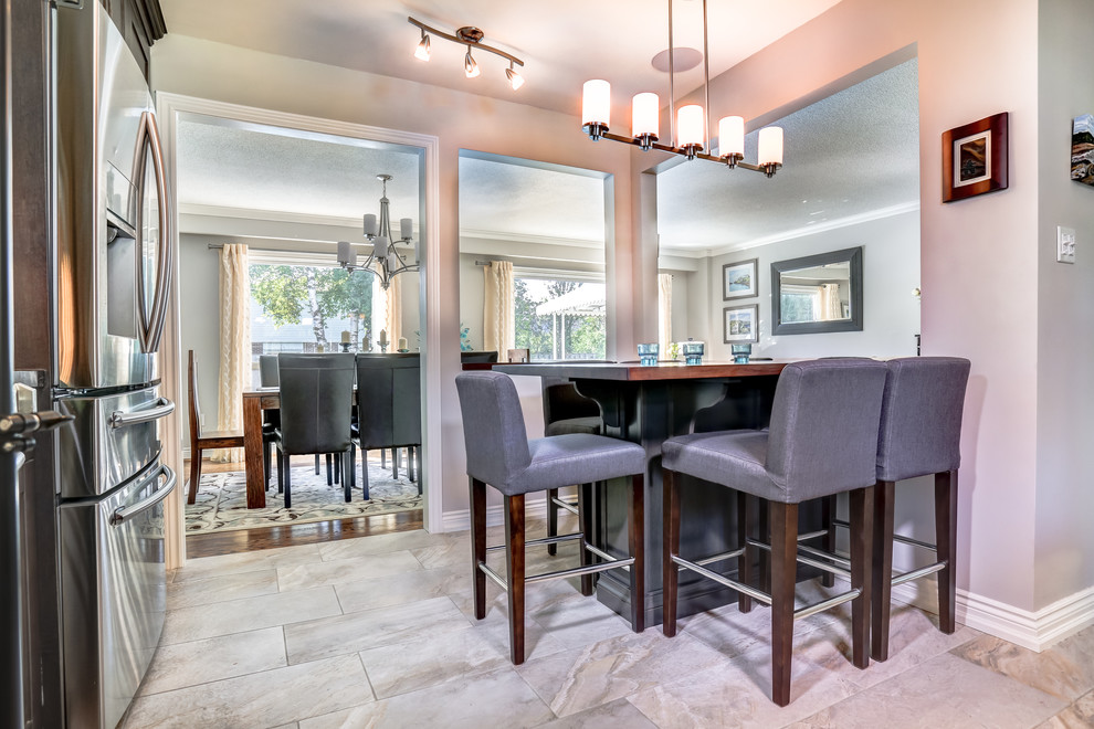 Inspiration for a transitional kitchen remodel in Toronto