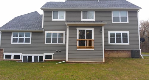 Need help with Trex Select deck color