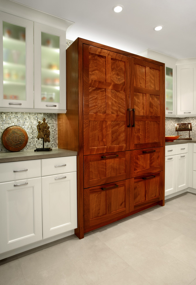 This is an example of a contemporary kitchen in New York.