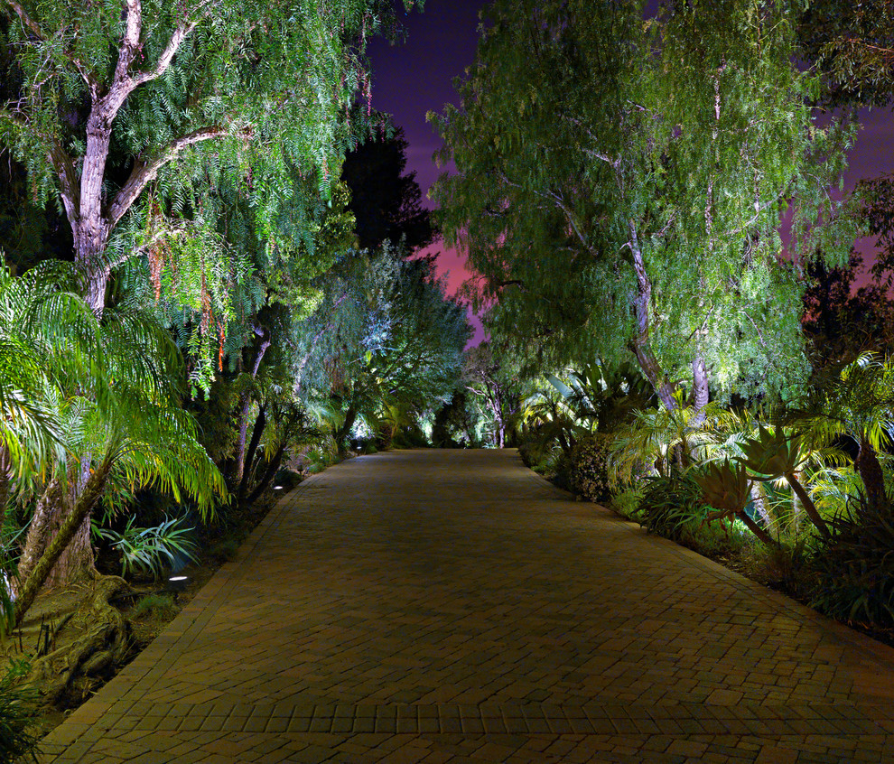 Inspiration for a mediterranean garden in Orange County.