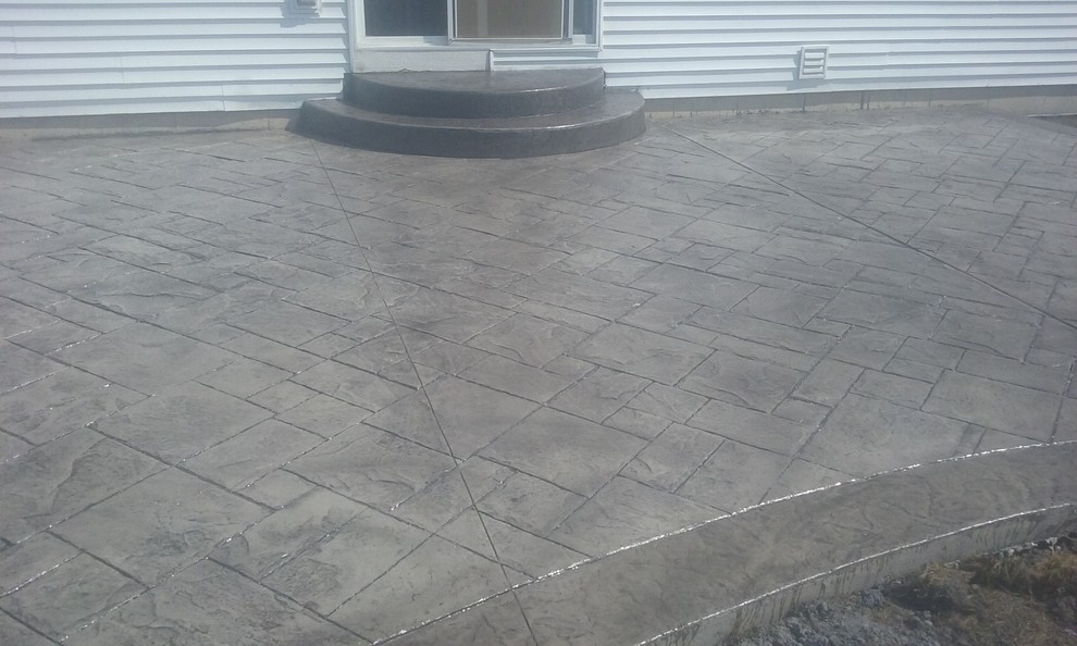 Stamped Concrete Milwaukee di Elite Pressure Washing and Concrete
