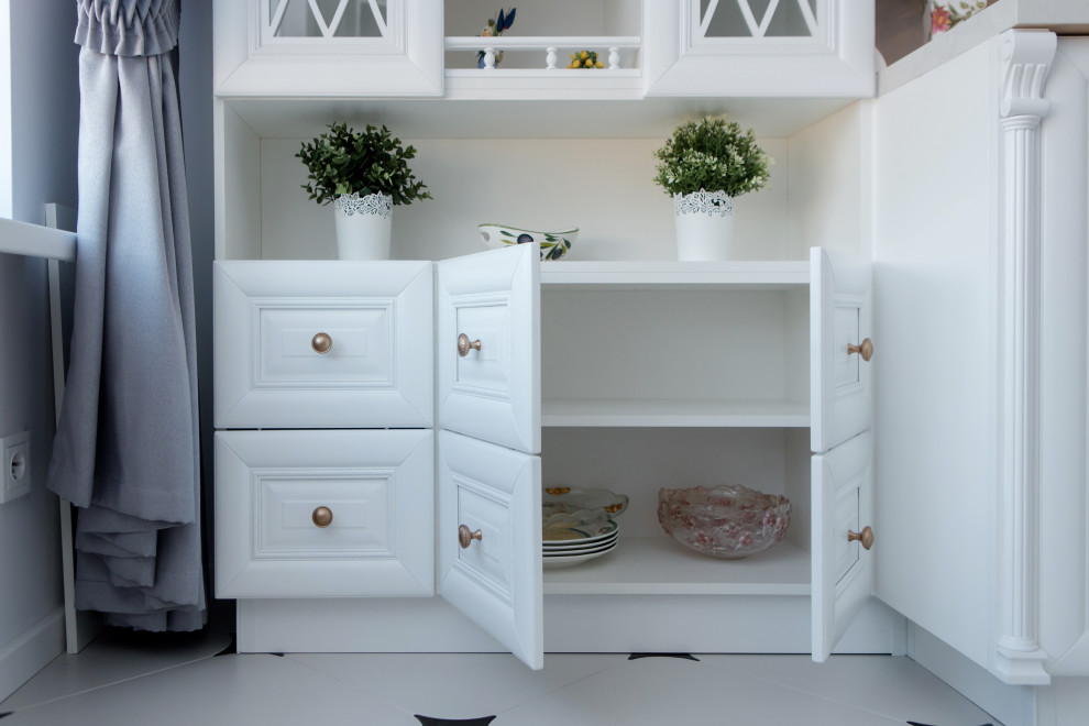 Классическая кухня из массива бука