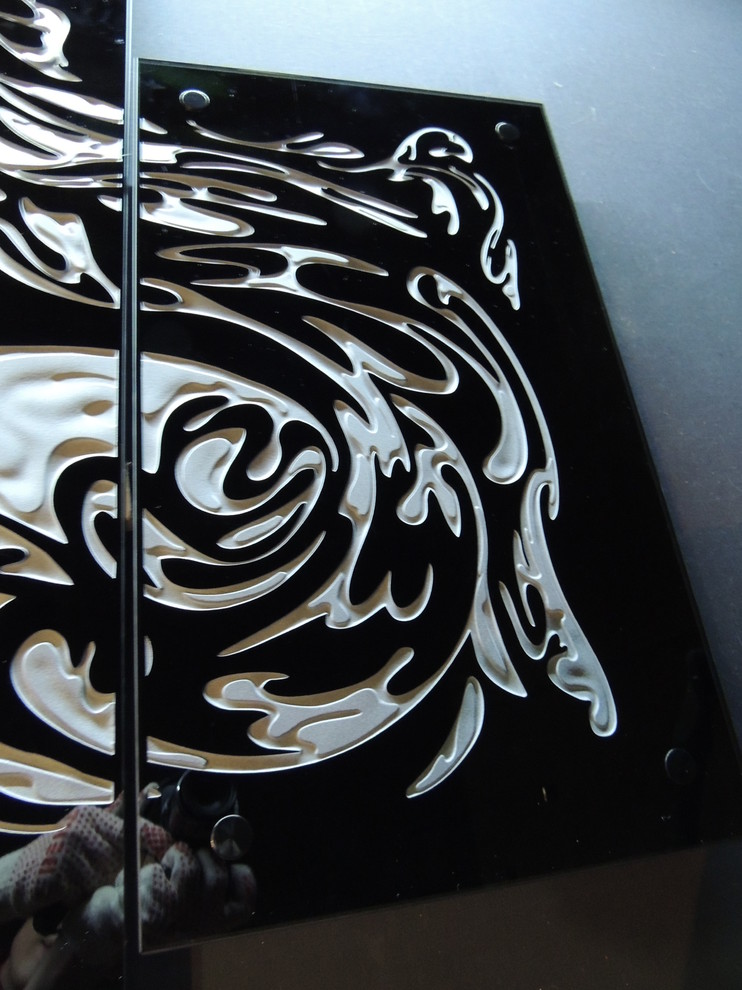 Modular engravings on the glass | Elements |