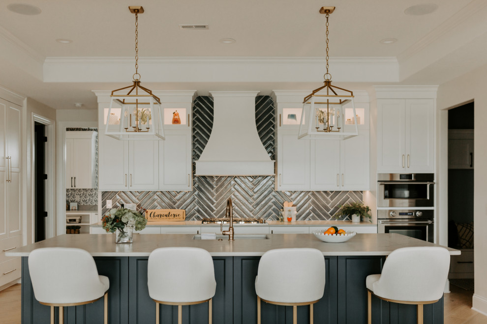 Kitchen - kitchen idea in Omaha