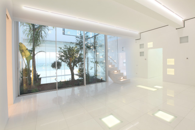 Tower 25 moderno-entrada