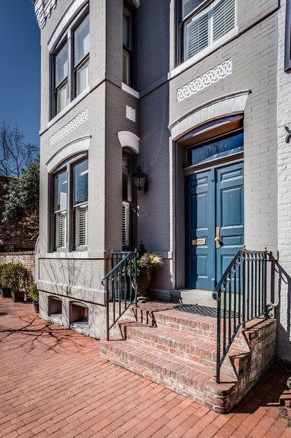 Georgetown Home Remodel victoriano-porche