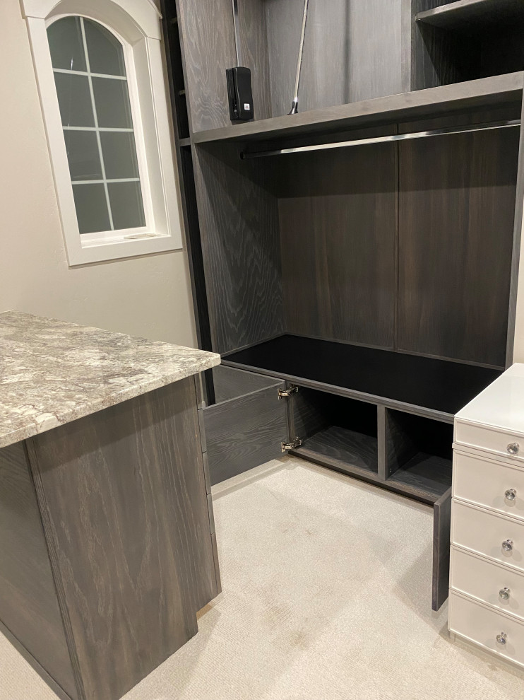 Kissing Camels Custom Closet Cabinets