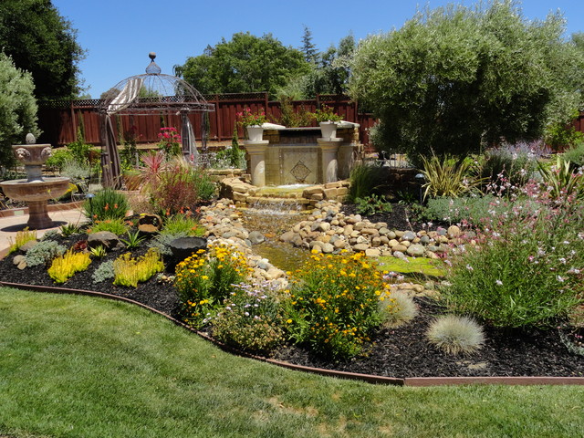 Structural Elements mediterranean-garden