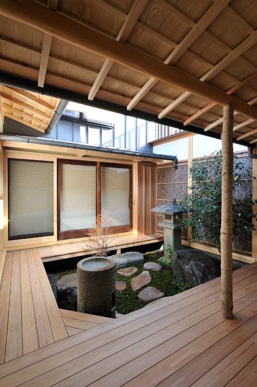 縁側で寛ぐ豊かな暮らし 日本家屋から現代の洋風建築まで縁側のある家をご紹介 Folk