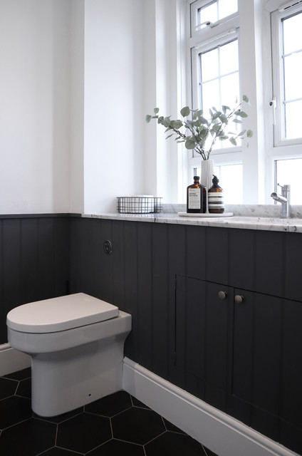 Earlsfield Apartment contemporary-bathroom