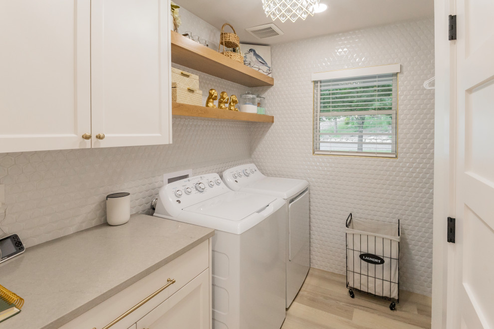 6302 Lynn Lane - Reit Above It All
