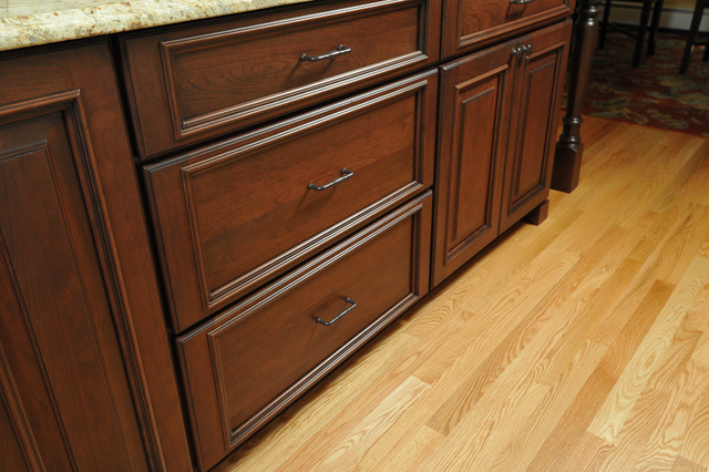 Northbrook Traditional traditional-kitchen