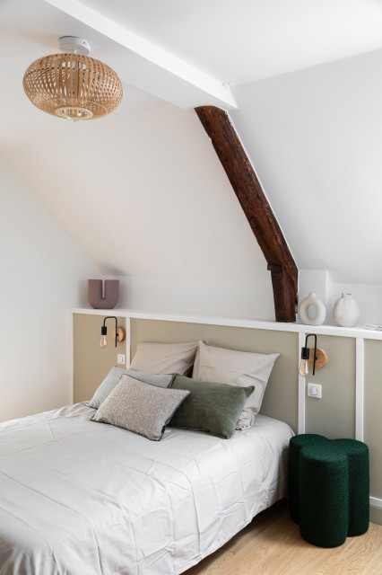 CHARLES country-bedroom