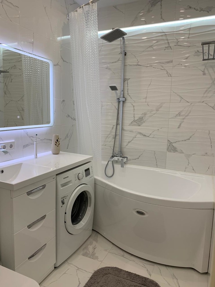 Светлая однокомнатная квартира в неоклассическом стиле