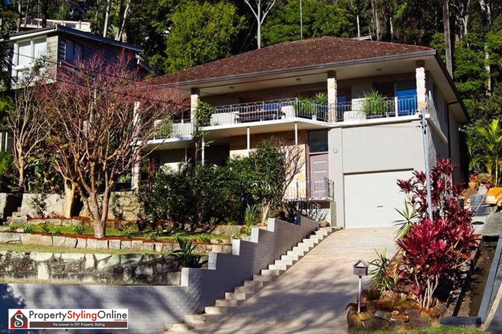 Inspiration for a contemporary exterior in Sydney.