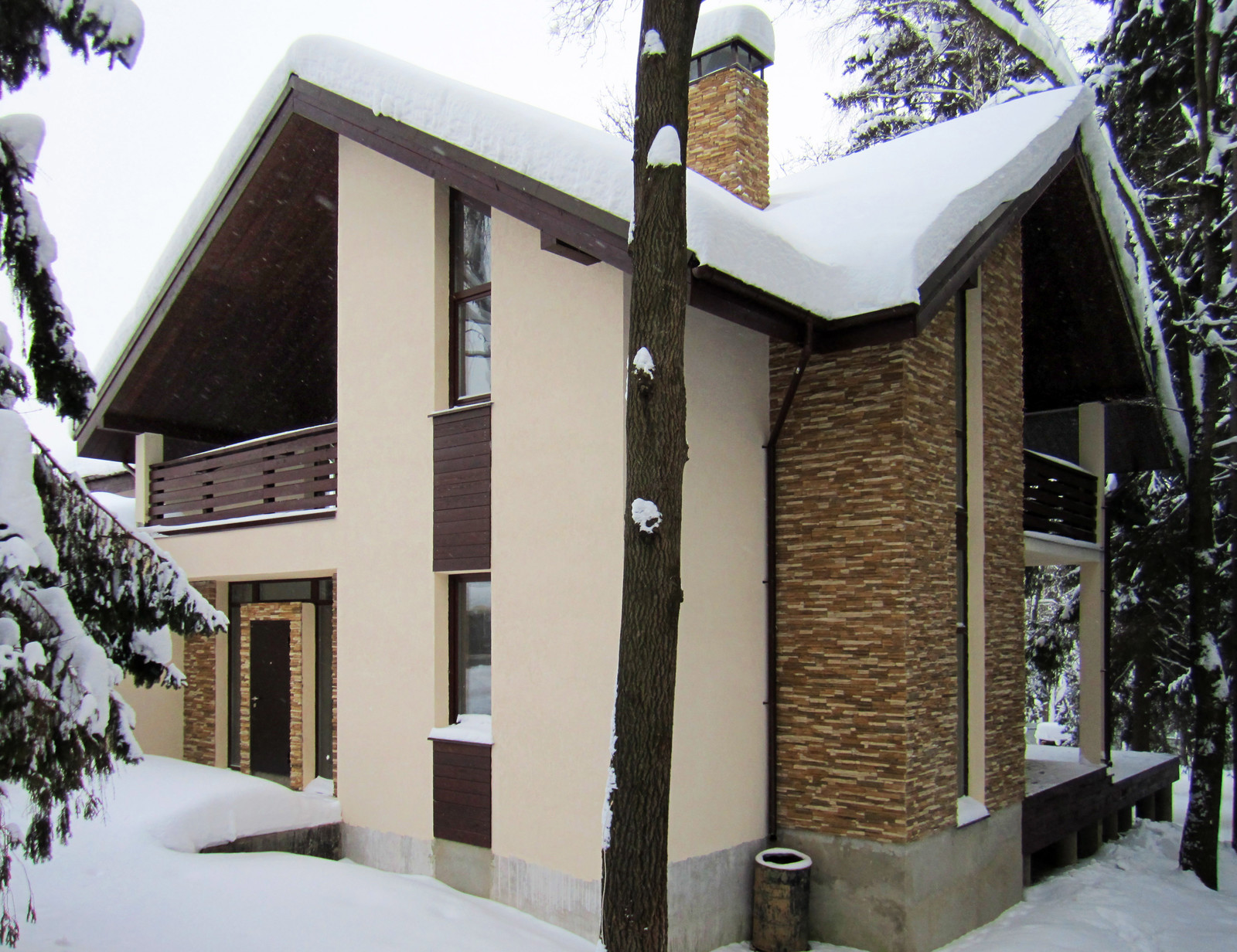 Комфортный загородный дом для Подмосковья 300 м2