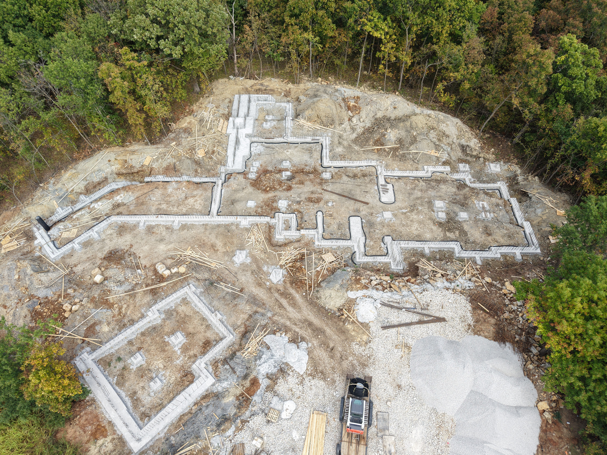 Loch Lloyd Custom Build