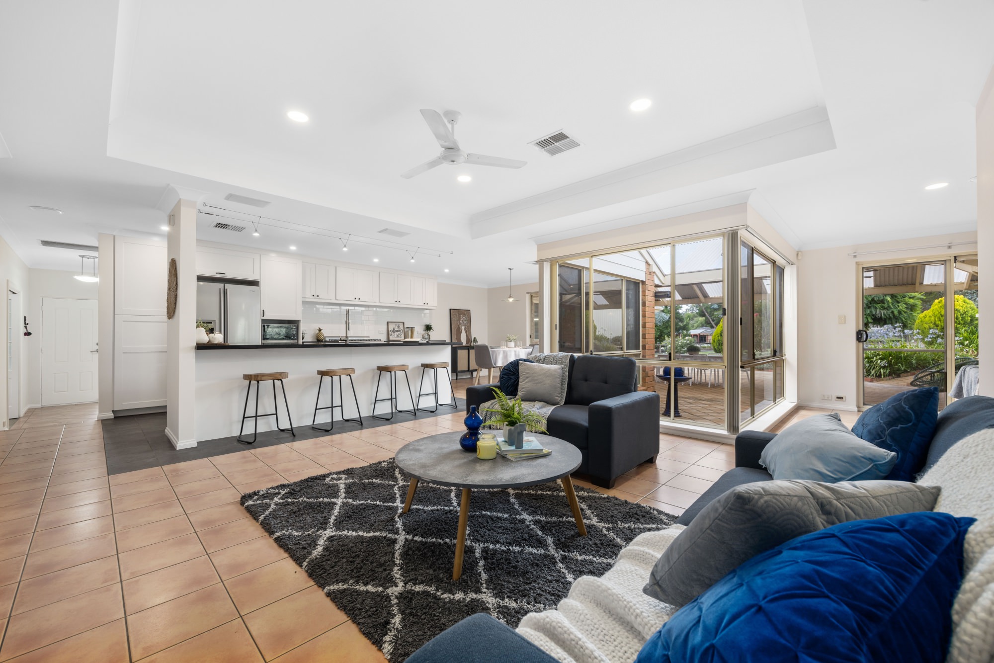 64 Burnbank Way. Mount Barker