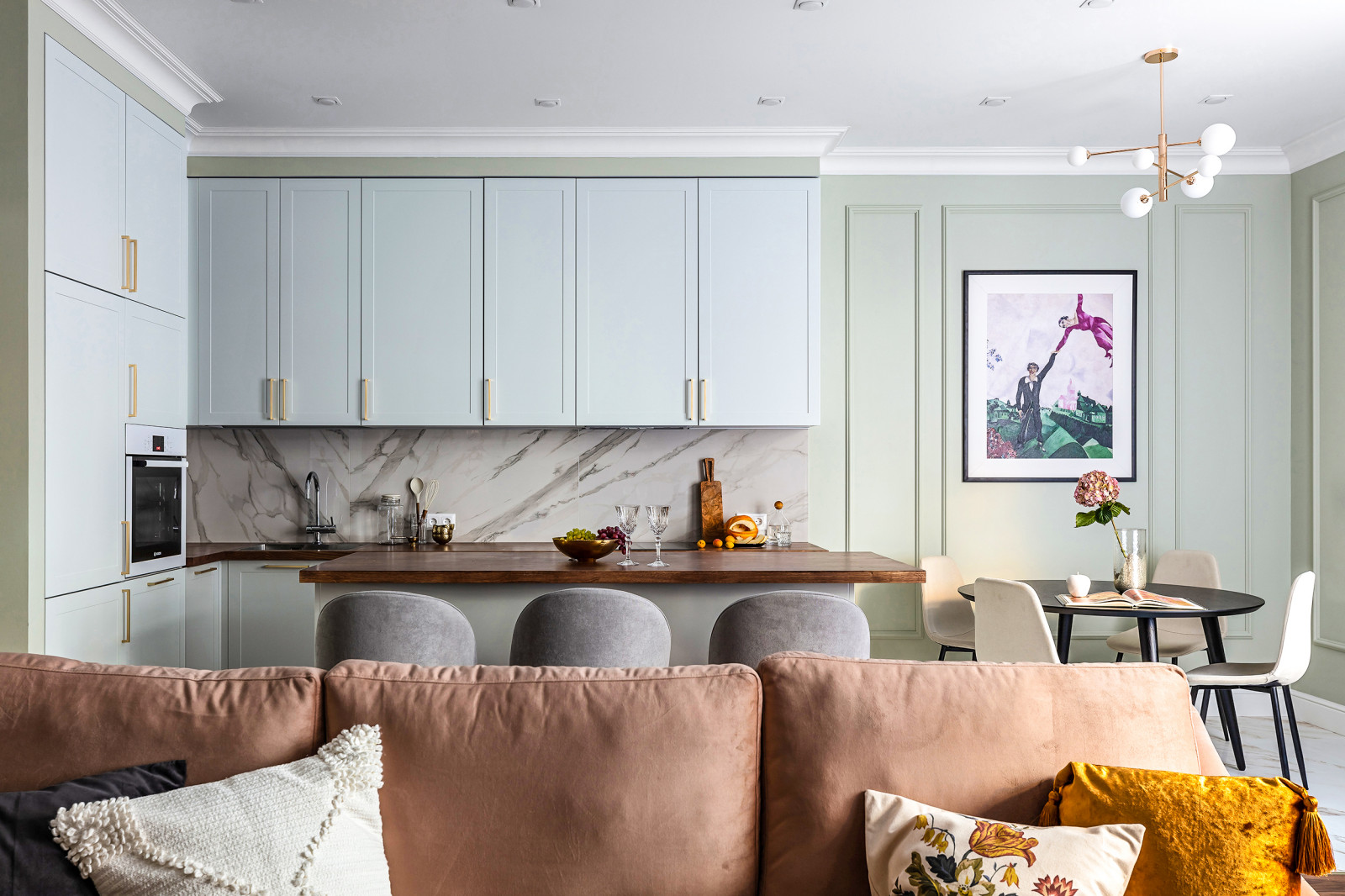 Неоклассика на Петрозаводской