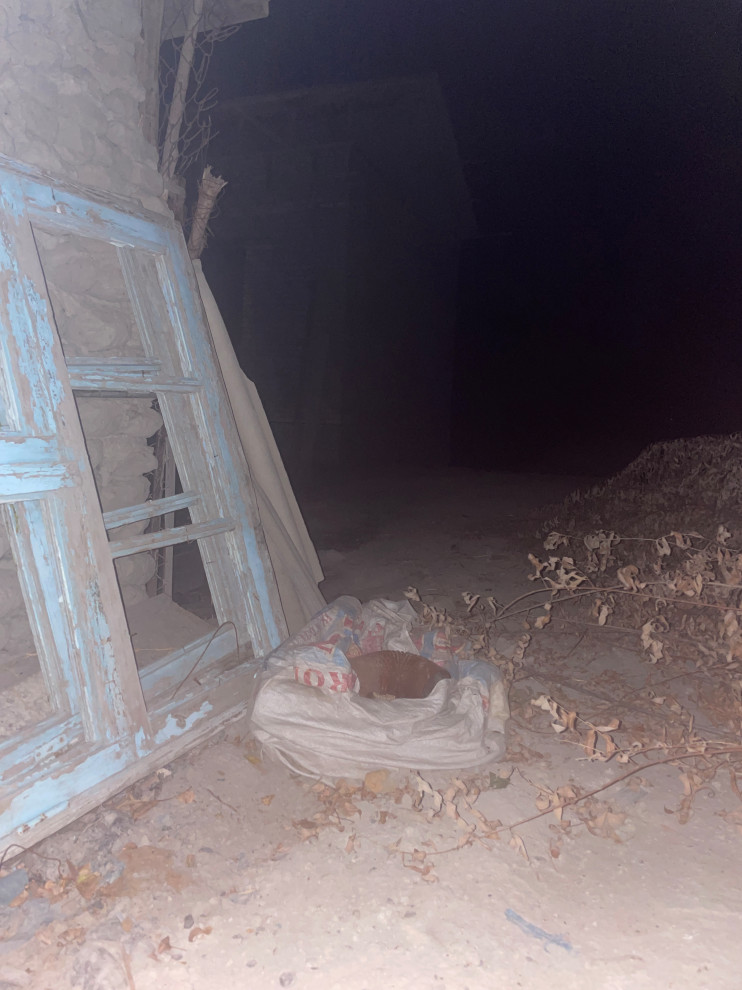 4EC41C70-7872-4795-82EB-9BDBC98A195F