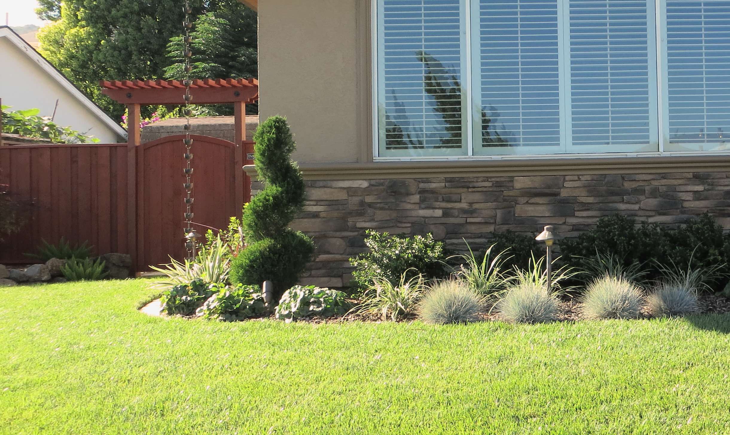 Front Yard Landscapes