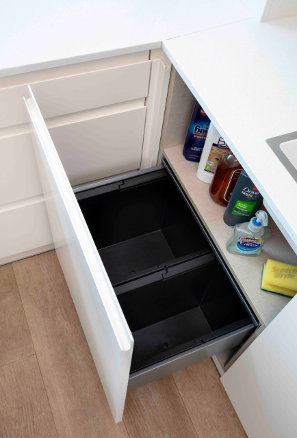 Pull-out waste bins contemporary-koek