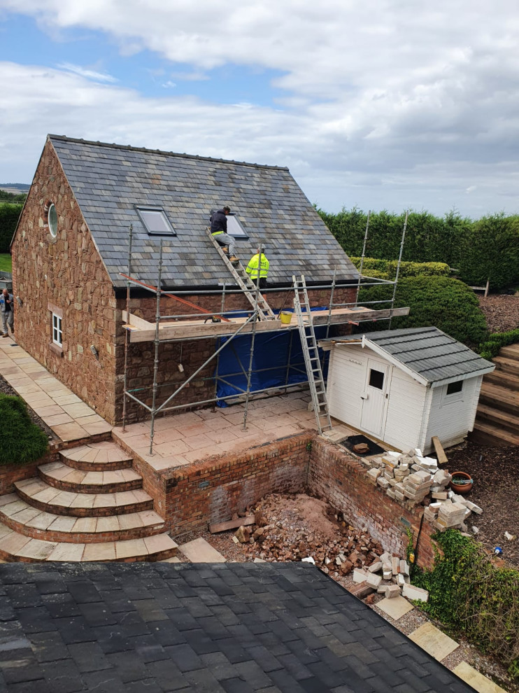 Garage Conversion to Man Pad
