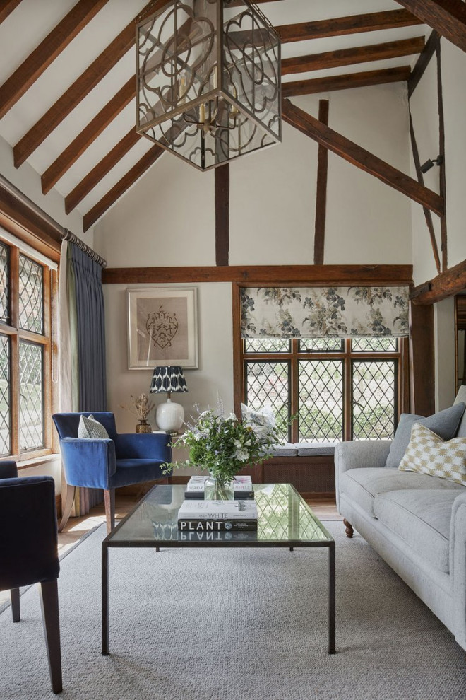 Living room - mid-sized traditional living room idea in Sussex