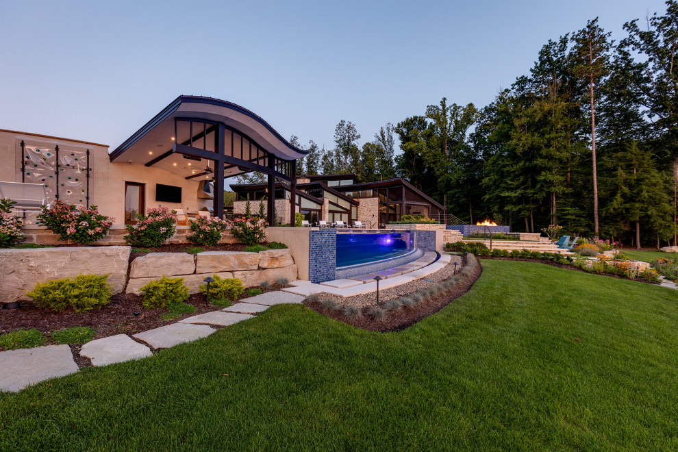 Moreland Hills Estates
