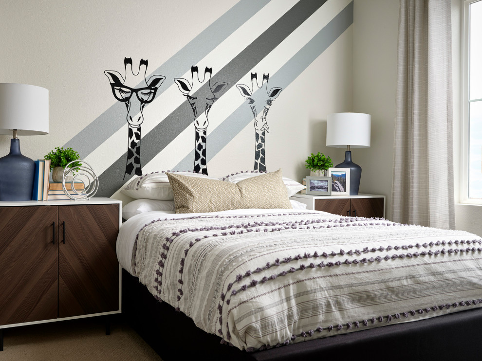 Kids' room - transitional kids' room idea in Denver