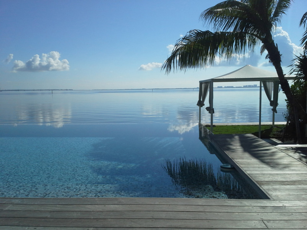 Pool - pool idea in Miami