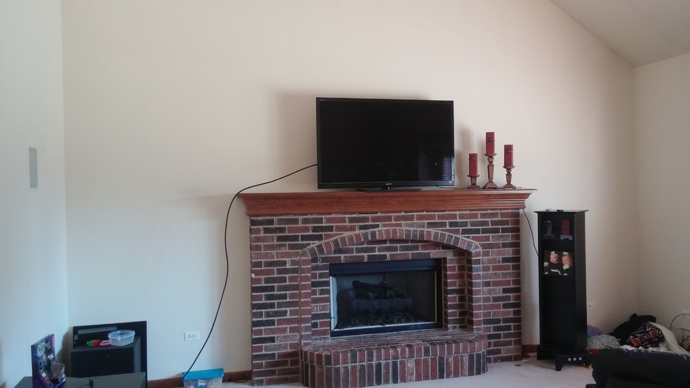 builtins around fireplace, vaulted ceilings, & tv placement
